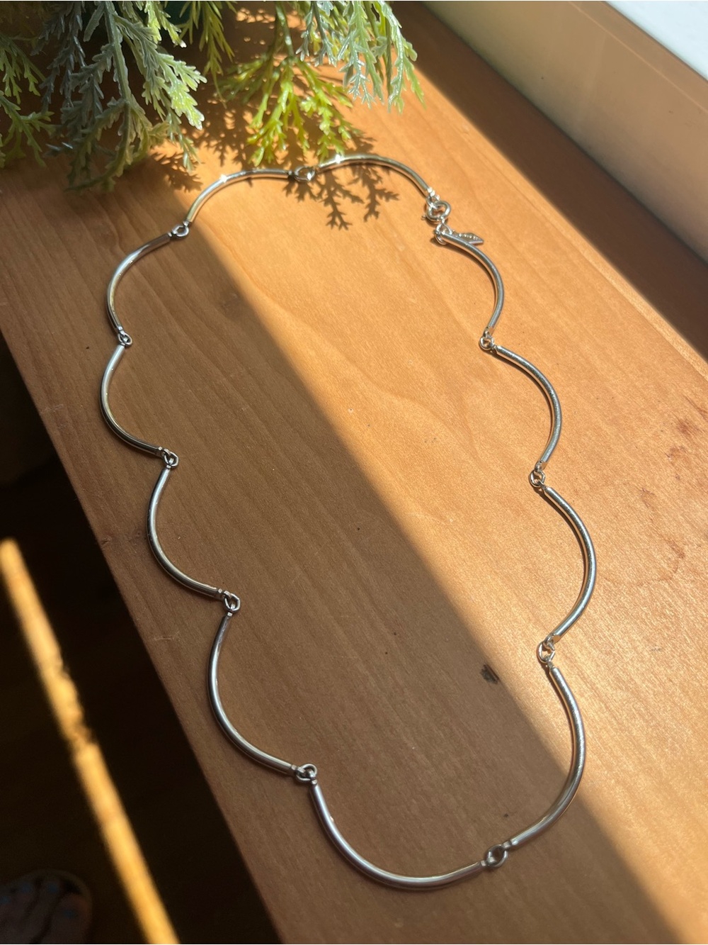 Vintage Sarah Coventry Allure 1976 Silver Tone Necklace 17”